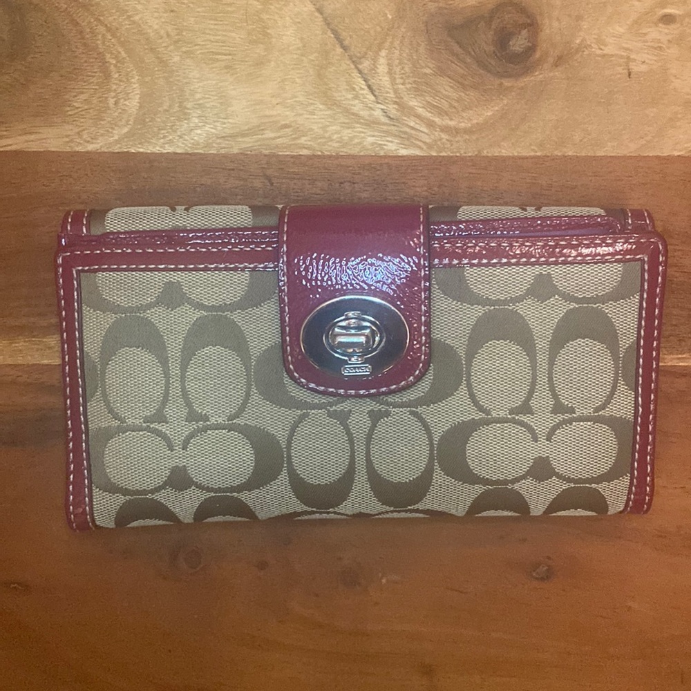 Coach Purple Patent Leather Wallet - Like New (Never Used)